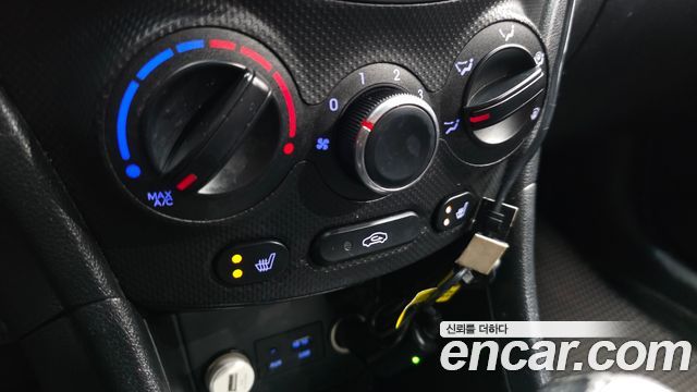 Hyundai Accent 2015 — photo 17