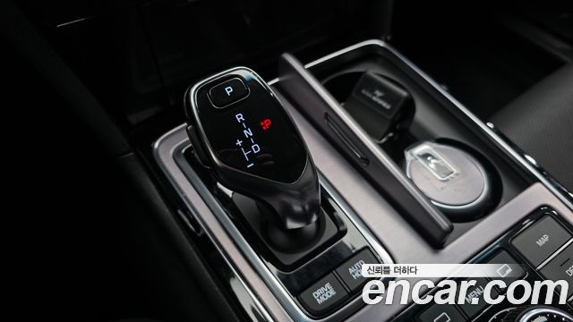 Hyundai Equus 2015 — photo 12