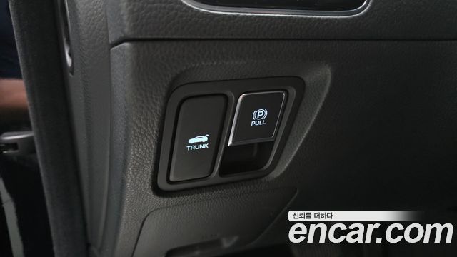 Hyundai Equus 2015 — photo 30