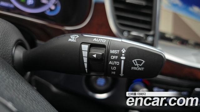 Hyundai Equus 2015 — photo 34