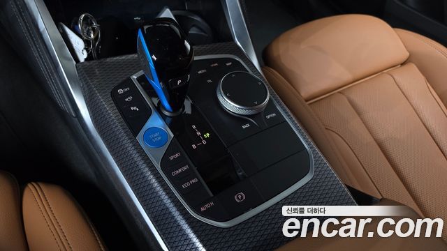 BMW i4 2022 — photo 12