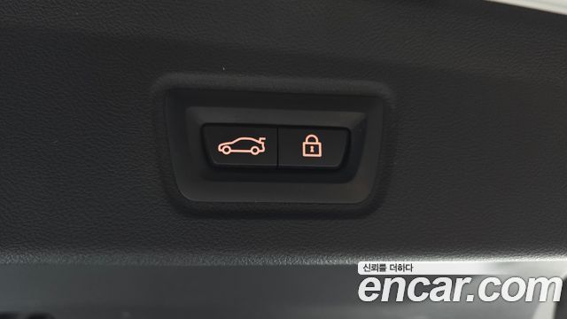 BMW i4 2022 — photo 25