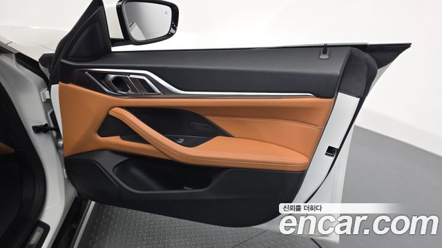 BMW i4 2022 — photo 14