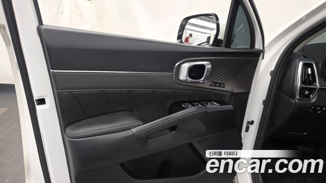 Kia Sorento 2022 — photo 14