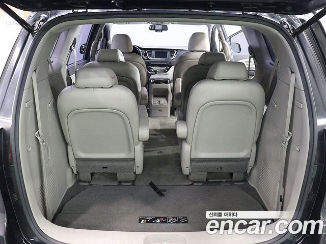Kia Canival 2019 — photo 20