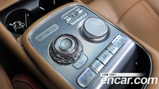 Genesis G90 2023 — photo 12