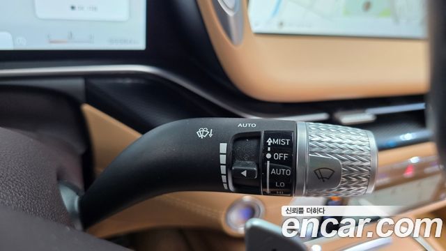 Genesis G90 2023 — photo 22