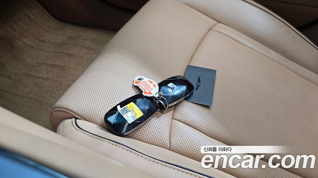 Genesis G90 2023 — photo 23