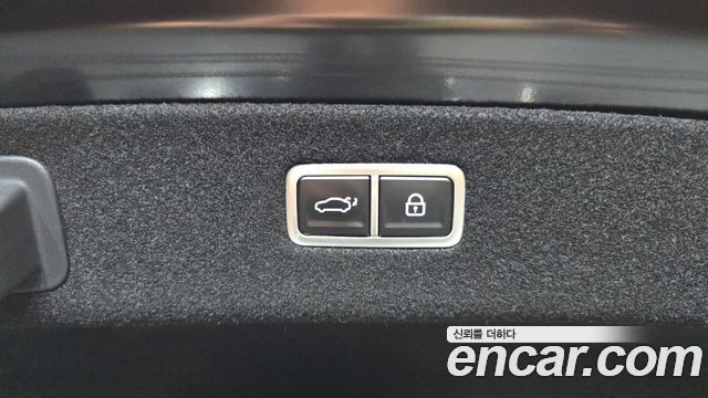Genesis G90 2023 — photo 25
