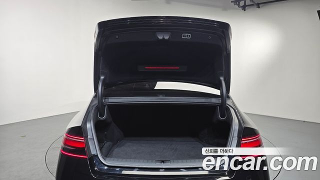 Genesis G90 2023 — photo 26