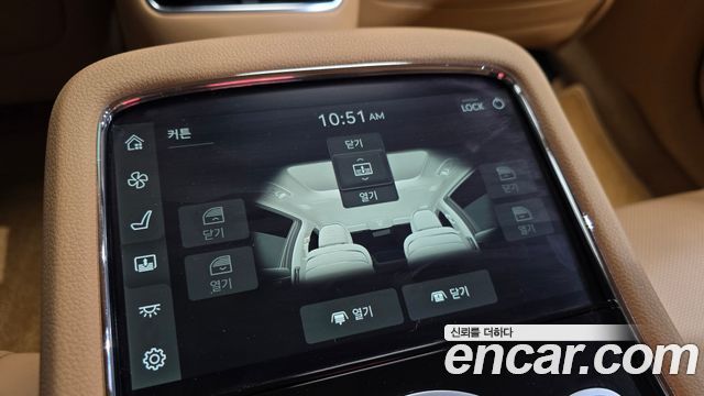Genesis G90 2023 — photo 34