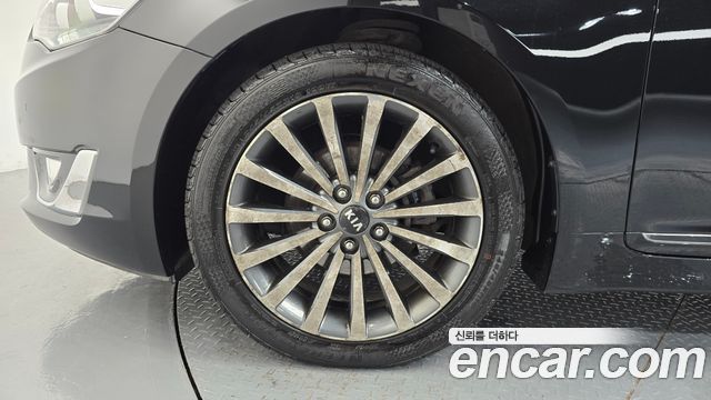 Kia K7 2013 — photo 5