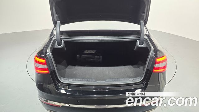Kia K7 2013 — photo 21