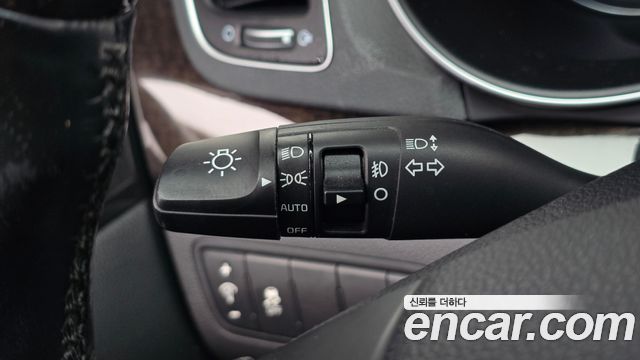 Kia K7 2013 — photo 27