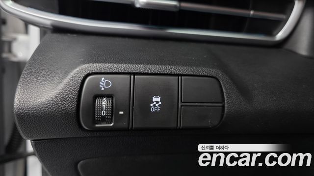 Hyundai AVANTE 2024 — photo 13