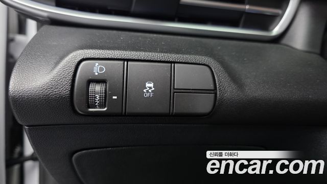 Hyundai AVANTE 2024 — photo 13