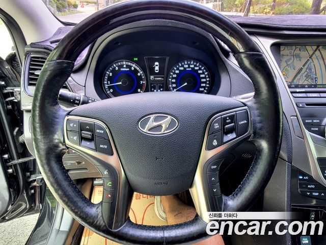 Hyundai Grandeur 2013 — photo 16