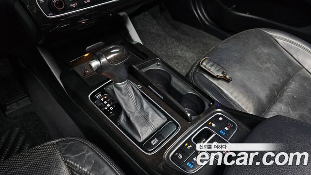 Kia K7 2013 — photo 9