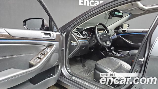 Kia K7 2013 — photo 10