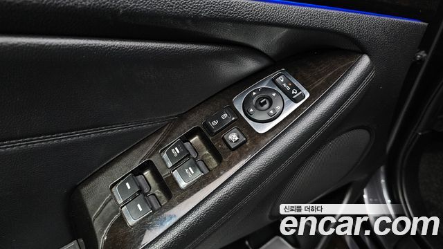Kia K7 2013 — photo 16