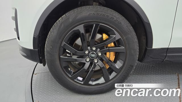 Land Rover Discovery 2020 — photo 5