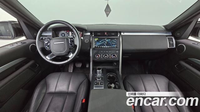 Land Rover Discovery 2020 — photo 7