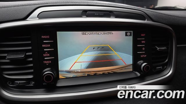Kia Sorento 2018 — photo 21