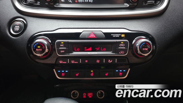 Kia Sorento 2018 — photo 22