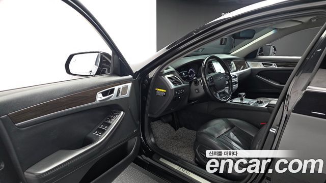 Genesis G80 2018 — photo 10