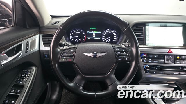 Genesis G80 2018 — photo 12
