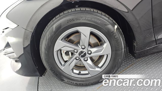 Kia K5 2022 — photo 5