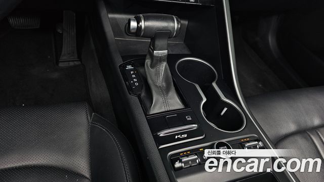 Kia K5 2022 — photo 12