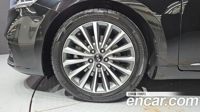 Kia K7 2018 — photo 5