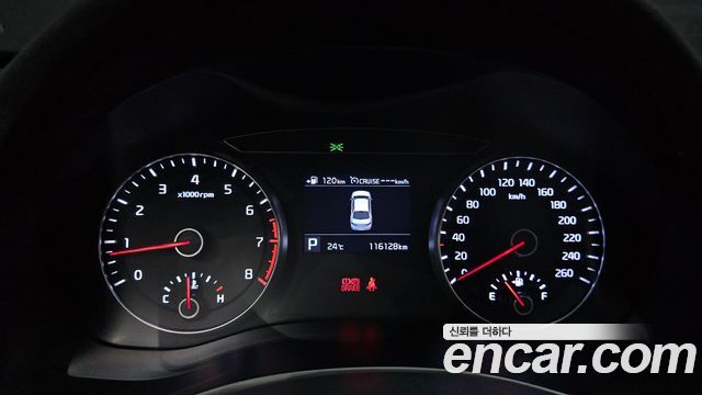 Kia K7 2018 — photo 8