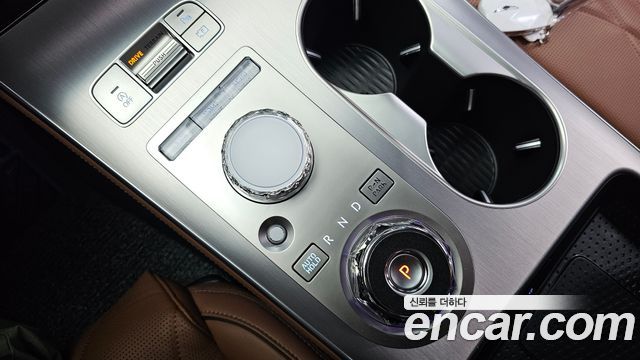 Genesis GV70 2026 — photo 12