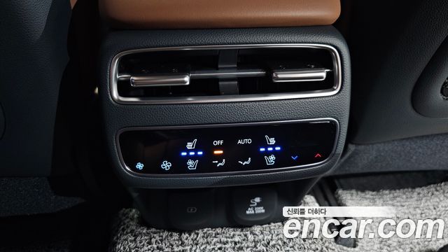 Genesis GV70 2026 — photo 24
