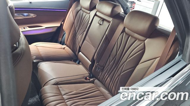 Genesis GV70 2026 — photo 28