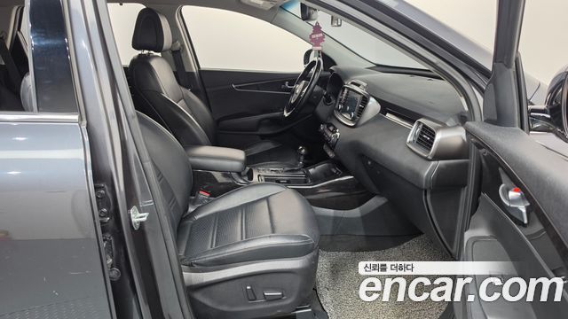 Kia Sorento 2015 — photo 16