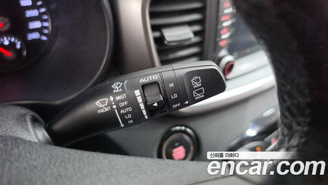 Kia Sorento 2015 — photo 27