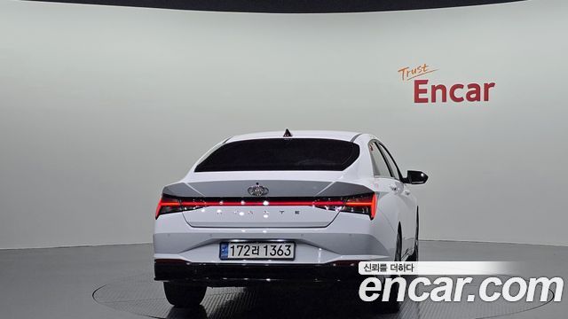Hyundai AVANTE 2023 — photo 4