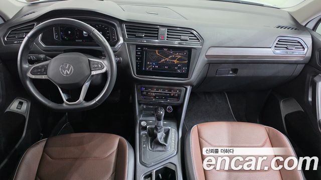 Volkswagen Tiguan 2022 — photo 10