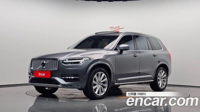 Volvo XC90 2019 — photo 1