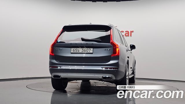 Volvo XC90 2019 — photo 4