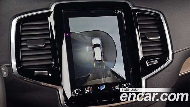 Volvo XC90 2019 — photo 25
