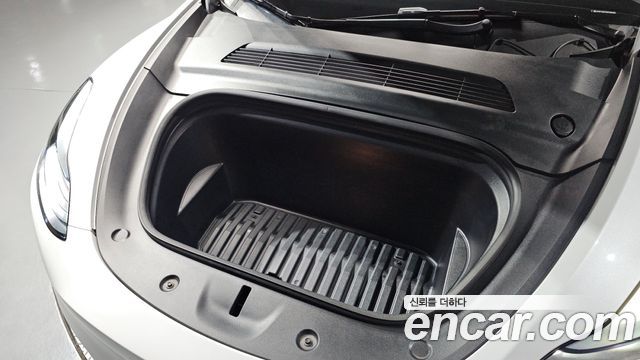 Tesla Model Y 2023 — photo 6