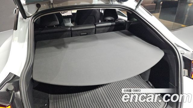 Tesla Model Y 2023 — photo 34
