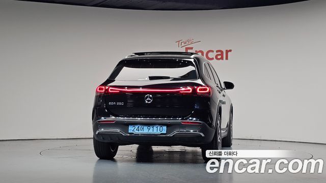 Mercedes-Benz EQA 2022 — photo 4