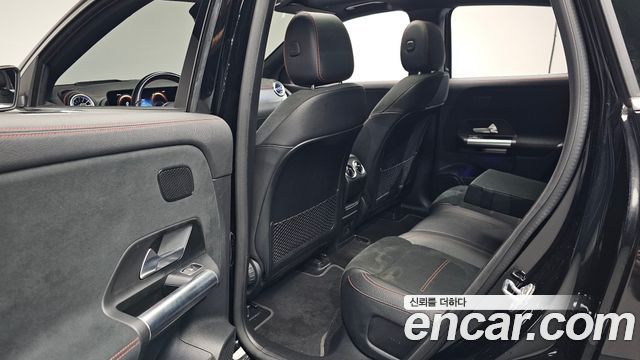 Mercedes-Benz EQA 2022 — photo 18
