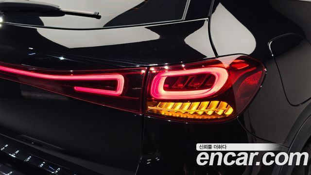 Mercedes-Benz EQA 2022 — photo 9