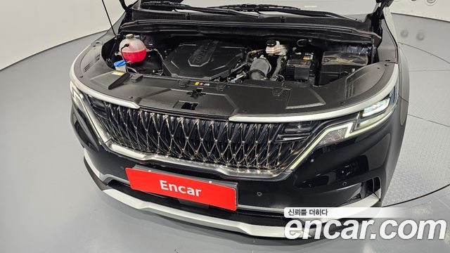 Kia Canival 2023 — photo 6